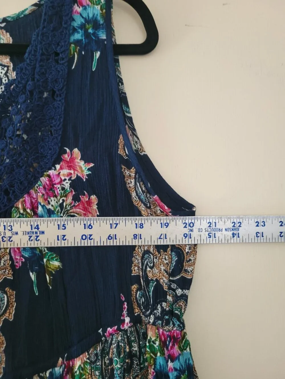 Bila Boho Paisley Floral Maxi Dress Crochet Neckline Drawstring Waist sz XL Navy - Picture 8 of 10